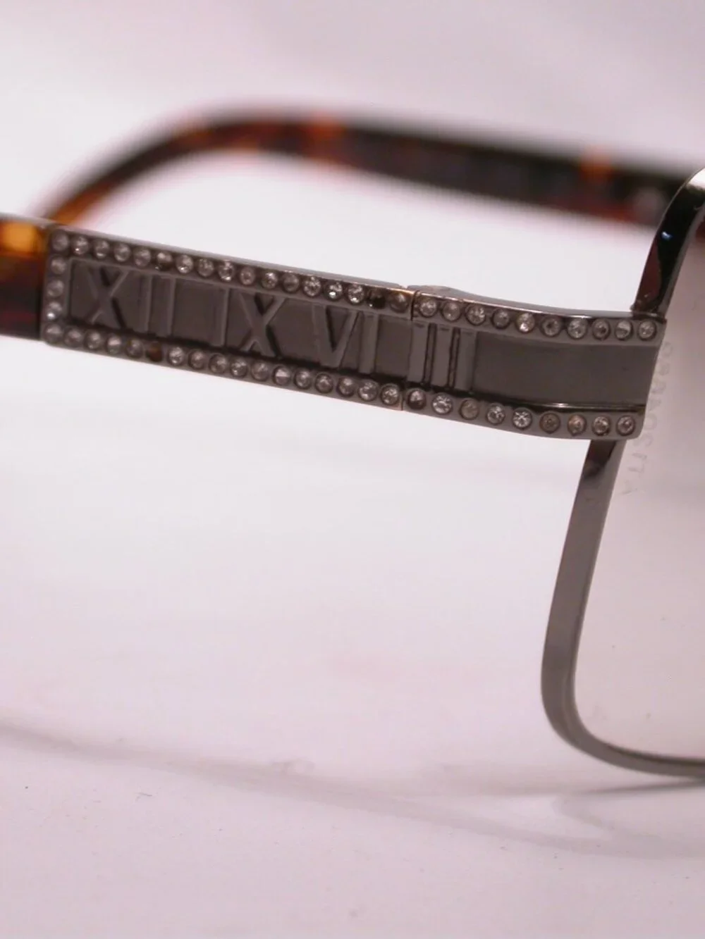 Tiffany & Co. Silver Time Roman Numeral Luxury Sunglasses Made in Italy